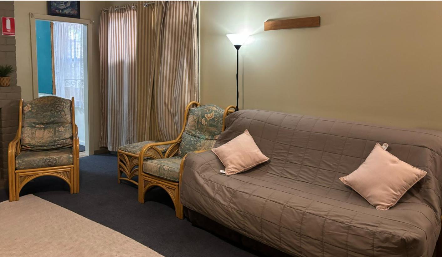Broken Hill Tourist Lodge Экстерьер фото